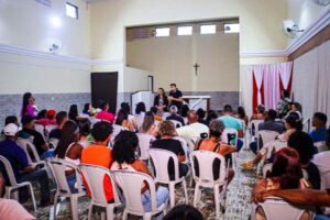 Prefeitura de Juazeiro realiza encontro preparatório com casais para o Casamento Coletivo 2024