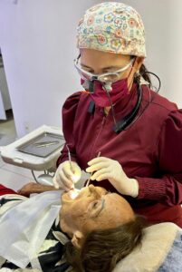 Especialista alerta sobre problemas bucais que podem afetar a saúde geral