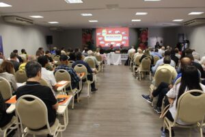 National Mango Board reúne produtores de manga em Petrolina e alerta sobre moscas-das-frutas