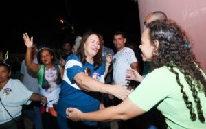 Suzana Ramos é recebida com festa no Residencial Praia do Rodeadouro