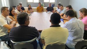 Transição de Governo em Curaçá: Equipe de Murilo Bomfim se Reúne para Definir Estratégias