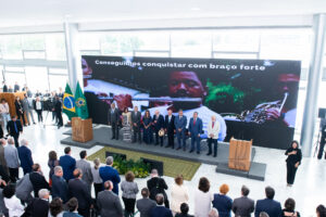 Governador Jerônimo Rodrigues participa da cerimônia de posse do novo ministro da Secom, em Brasília