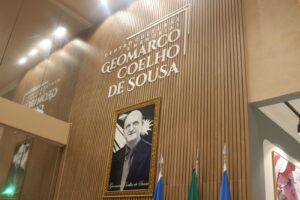 Com autoridades dos quatro cantos de Pernambuco, Corrinha de Geomarco inaugura Memorial Coelho em Dormentes