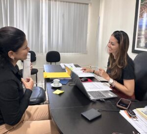 Servidores da secretaria de Saúde de Lagoa Grande recebem pagamento antecipado do piso da enfermagem e 13º salário