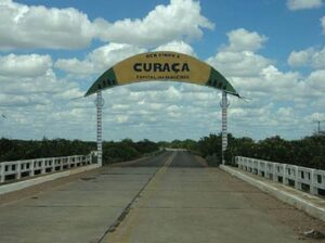 Prefeito de Curaçá protocola representação criminal contra ex-gestor por crimes previdenciários