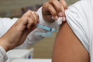 Petrolina intensifica imunização contra o HPV em jovens