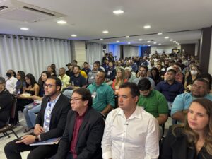 Prefeito Andrei participa da abertura do ABS Roadshow 2025 e destaca protagonismo de Juazeiro na energia solar