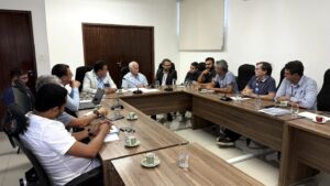 Prefeito de Juazeiro se reúne com superintendente da Codevasf e anuncia retomada das obras da Adutora do Junco