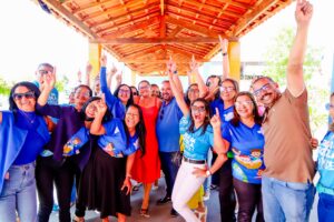 “O Prefeito vai à escola”: Cleivynho Sampaio visita e realiza entrega de fardamento na Creche Yêda Barradas, em Sobradinho