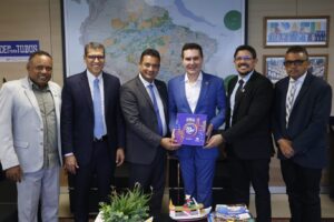 Prefeito de Juazeiro cumpre segundo dia de agenda em Brasília, com foco em habitação, saúde, infraestrutura e segurança hídrica