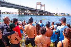 Aulão de natação movimenta a Ilha do Fogo e promove segurança nas águas do São Francisco