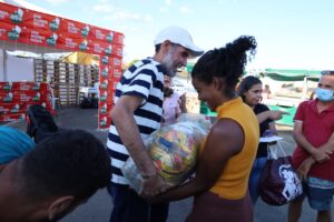 Com responsabilidade social, gestão Anisio Viana encerra o ano garantindo alimento a 500 famílias de Casa Nova
