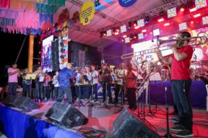 Tuca Fernandes, Jau, Orquestra Philarmônica 21 de Setembro e Pagodança são as atrações do 26º Baile Municipal