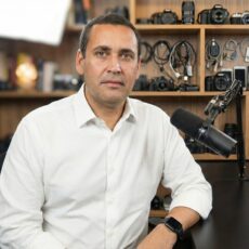 “Proposta para o Brasil? Zero. Só lacração vazia”, diz secretário de Comunicação sobre racha na família Bolsonaro 