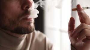 Especialista alerta para problemas que o ato pode causar às pessoas