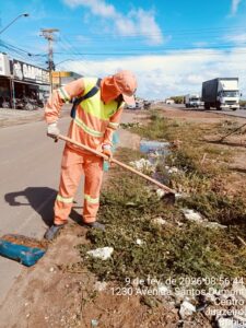 Juazeiro Limpa avança com frentes diárias de limpeza e manutenção em diversos bairros de Juazeiro
