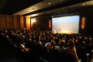 Prefeitura de Petrolina leva mais de mil estudantes para vivenciar o cinema regional