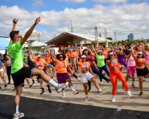 Dia da Mulher e espetáculo do campeão mundial de waterline Matheus Vidal, o “Mago do Equilíbrio”, marcam encerramento do Festival de Verão Velho Chico em Juazeiro