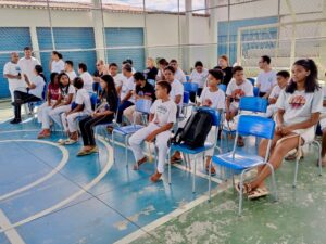 Prefeitura de Juazeiro realiza encontro entre jovens atendidos no CRAS Itaberaba e alunos da APAE