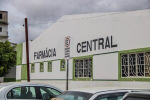 Farmácia Central de Juazeiro passa por melhorias e terá atendimento temporariamente suspenso
