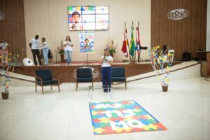 Abril Azul: Prefeitura de Senhor do Bonfim realiza II Simpósio de Conscientização sobre o TEA de 13 a 17