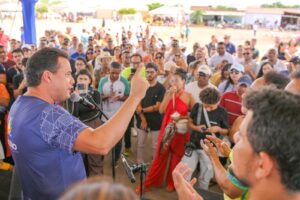 Prefeito Andrei Gonçalves anuncia pavimentação e melhorias no abastecimento de água na Lagoa do Salitre