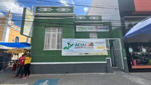 Aciaj Juazeiro defende debate ampliado e transição gradual na redução da jornada de trabalho