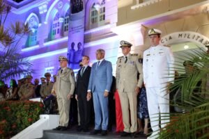 Bicentenário da PMBA é celebrado com homenagens, medalhas e monumento histórico em Salvador
