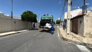 Após paralisação nacional e feriado, serviços de limpeza serão normalizados nesta sexta-feira