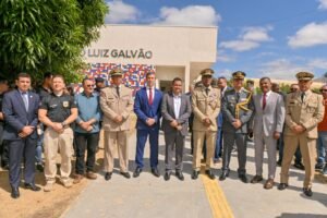 Andrei Gonçalves reforça parceria com forças de segurança durante homenagem ao secretário estadual Marcelo Werner, que recebeu o título de Cidadão Juazeirense