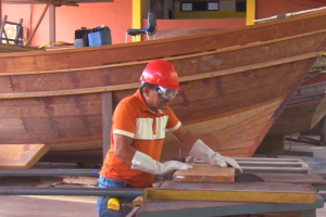 Univerciência mostra argila modificada, carpintaria naval, monitoramento do ar e mamona na TVE