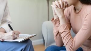 Saúde mental e pressão estética: quando a busca pela aparência ideal afeta essa relação